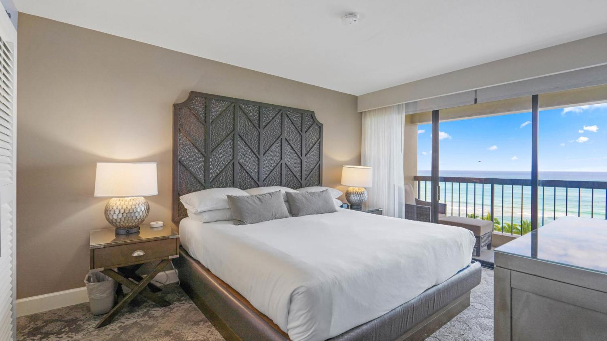 Luxury Oceanfront 2 Bedroom Apartment At Waikiki Beach Tower Honolulu Exterior foto